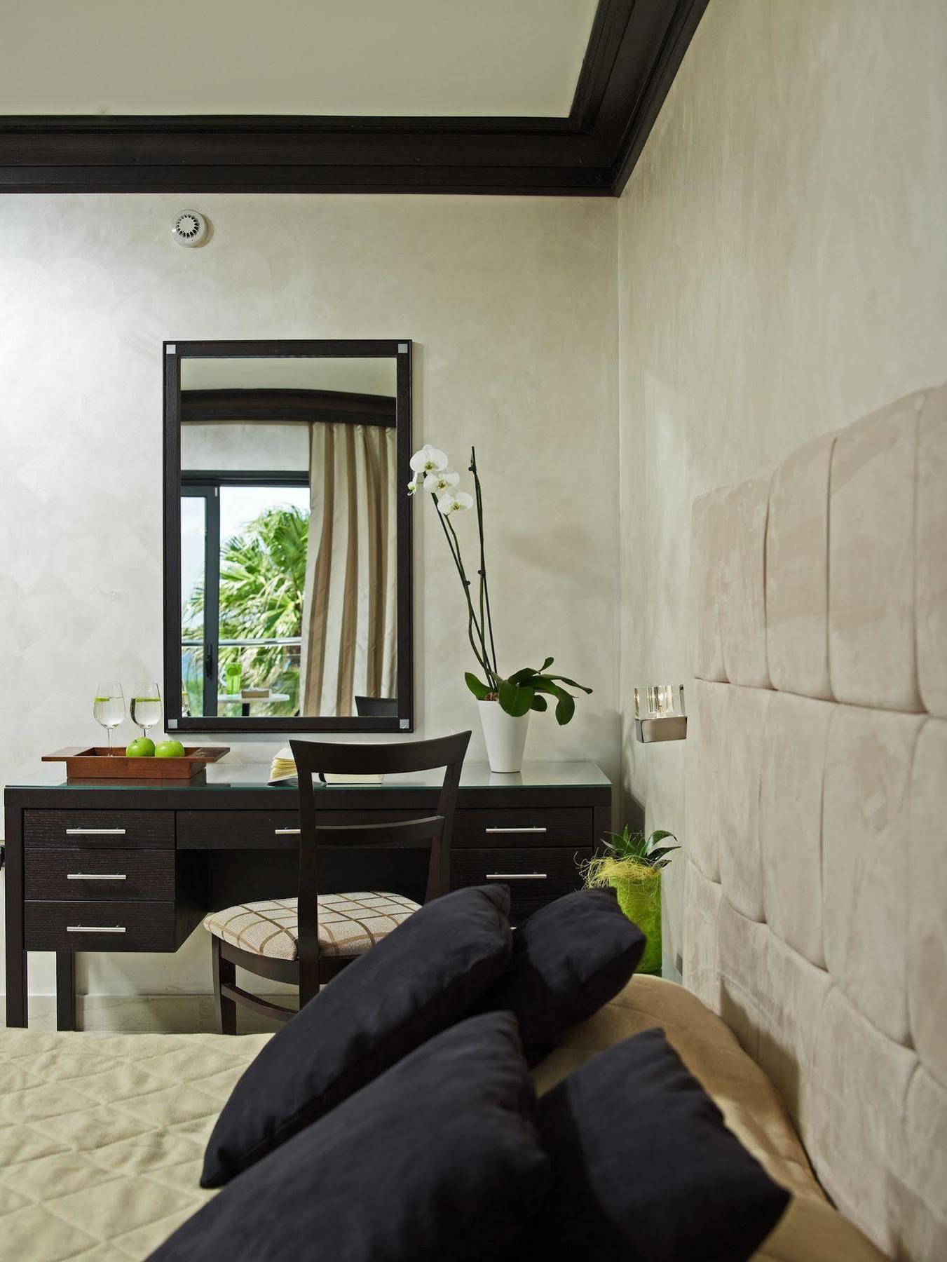 Mitsis Hotel&spa Resort 5*